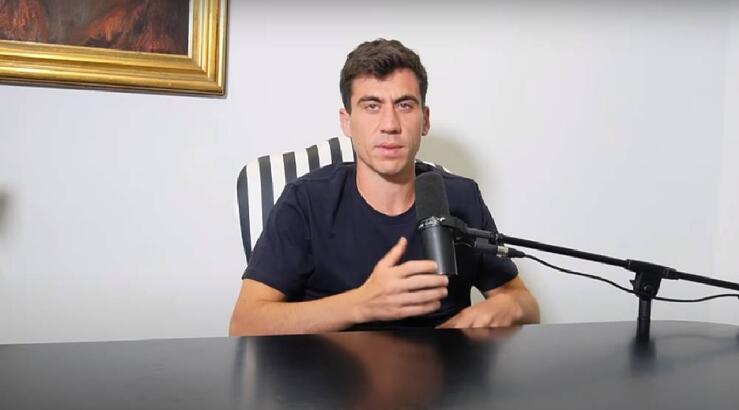 Ο Φειδίας Παναγιώτου μας συστήνει τον μεγάλο του αδερφό [βίντεο]