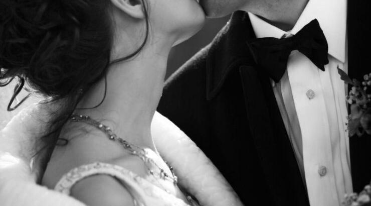 Στην απέναντι όχθη…