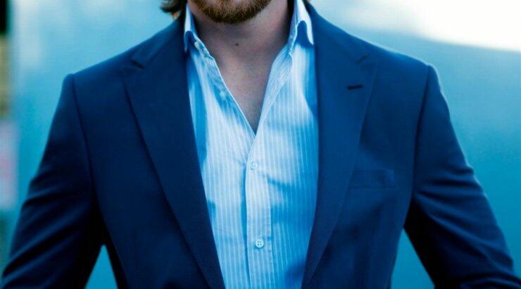 O Κρίστιαν Μπέιλ είναι ο Στιβ Τζομπς [βίντεο]