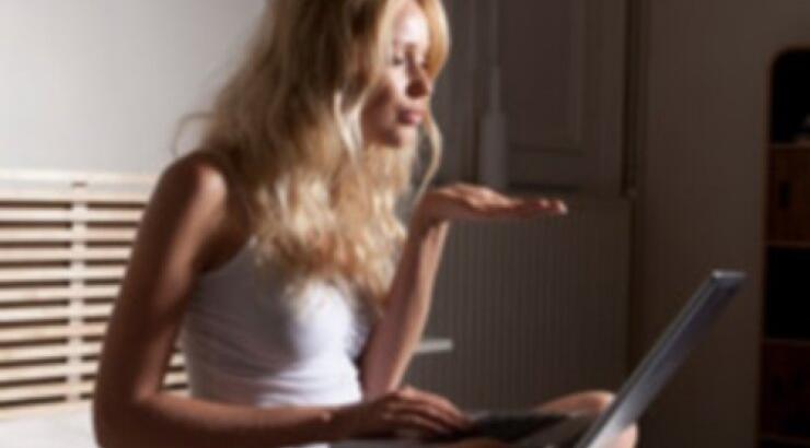 Ποιοι προτιμούν το cyber sex και γιατί το κάνουν;