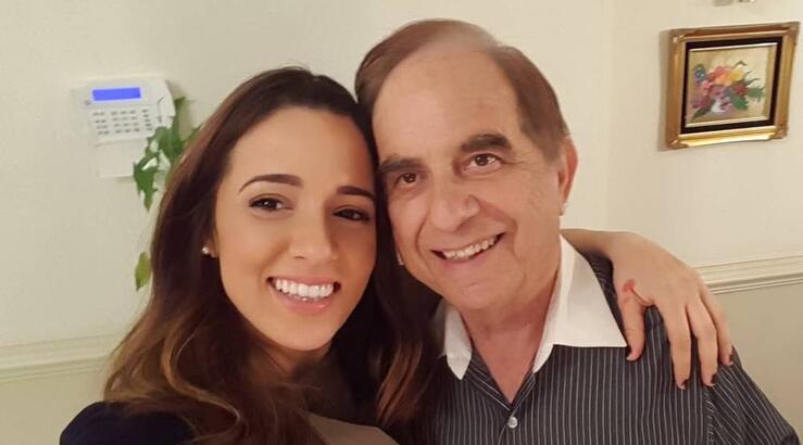 Καλομοίρα: Το συγκινητικό «αντίο» στον πεθερό της [εικόνες & βίντεο]