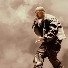 Kanye West: Σχολιάζει τη σχέση της Kardashian με τον Hamilton