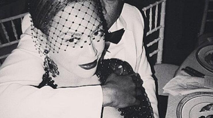 Ποιο ασανσέρ; Beyonce & Jay Z κυκλοφορούν νέο σκανδαλώδες βίντεο και «ρίχνουν» το ίντερνετ