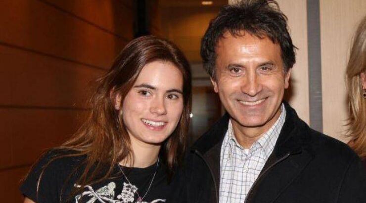 Ξανά παππούς ο Γιώργος Νταλάρας