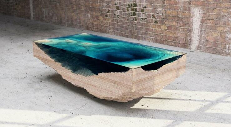 Τραπέζι σαν τα βάθη του ωκεανού