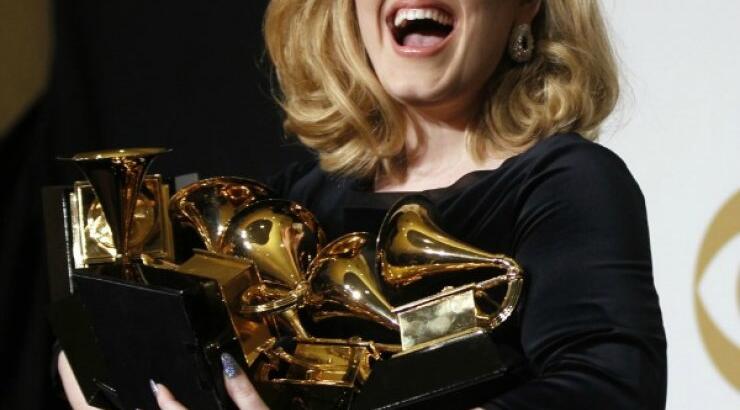 Gold voice: Η Adele κερδίζει 47.000 ευρώ την ημέρα!