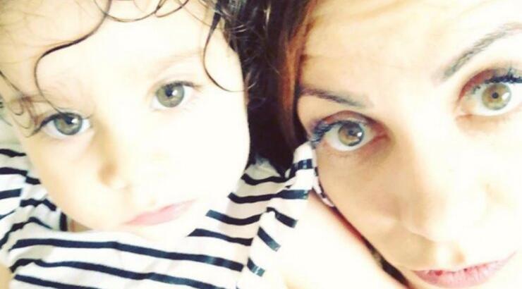 Κατερίνα Αγαπητού: Η υπέροχη φωτογραφία που μοιράστηκε με τους διαδικτυακούς της φίλους για να ευχηθεί στην κορούλα της 