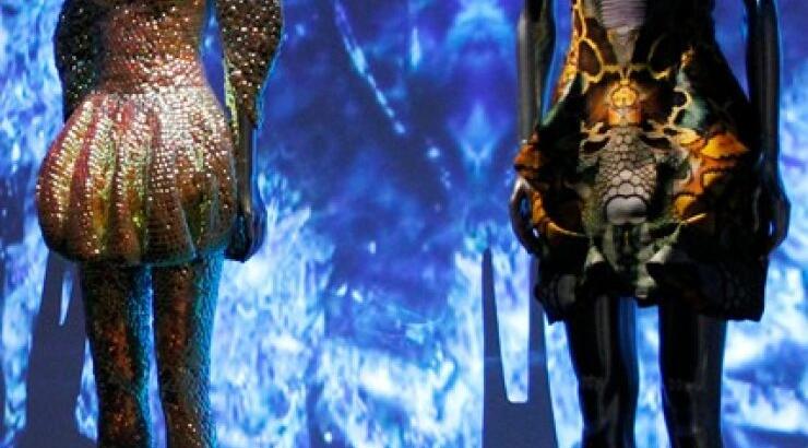 Στο Λονδίνο η έκθεση Alexander McQueen: Savage Beauty
