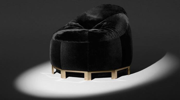 Νέα σειρά της Poltrona Frau