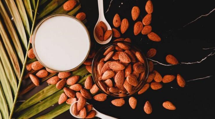 Δίαιτα: 12 σνακ μέχρι 160 θερμίδες από τη διαιτολόγο