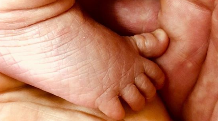 Αγαπημένη ηθοποιός έγινε για πρώτη φορά μανούλα!