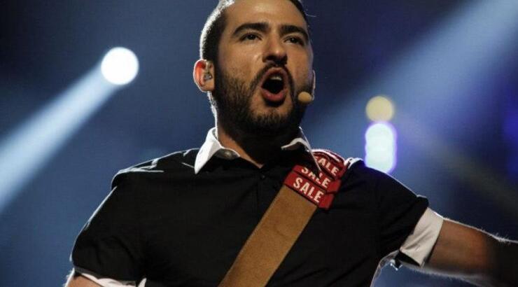 Ηλίας Κόζας: Η αντίδραση στα σχόλια για το τραγούδι του Μαρτάκη