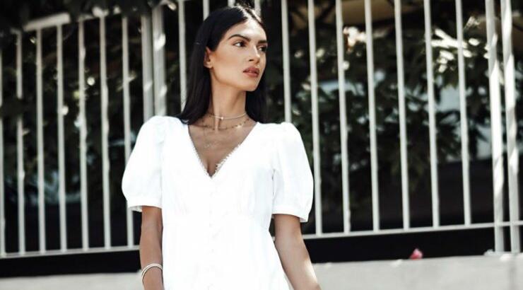 Άντρεα Κυριάκου: Παραδίδει μαθήματα στιλ ακόμα και στις χαλαρές βόλτες με τον γιο της!