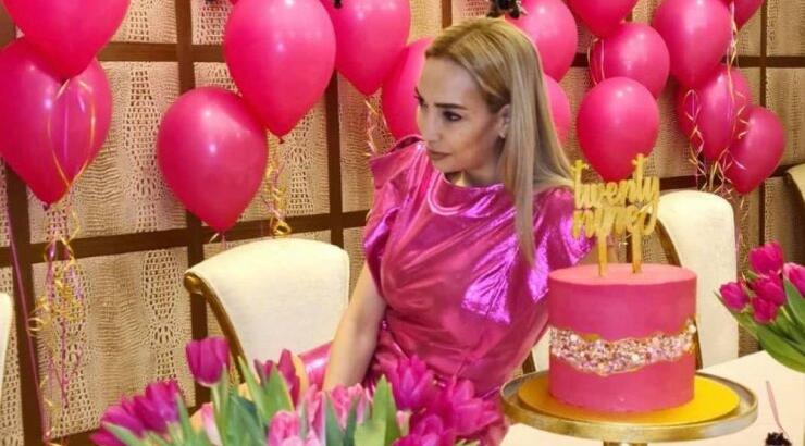 Άντρεα Χριστοδουλίδου: Γιόρτασε τα γενέθλιά της στην αγκαλιά του συζύγου της και της κόρης τους! [εικόνες]