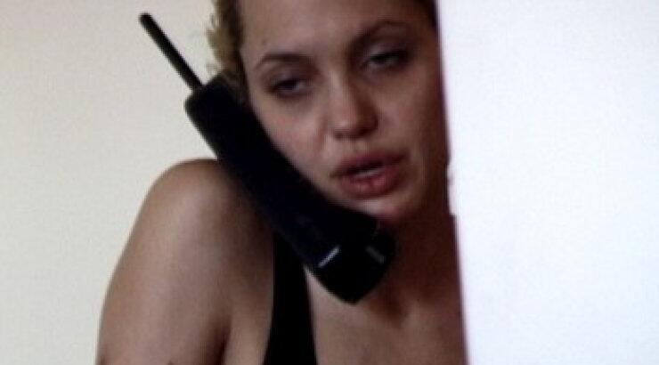 Angelina Jolie: Μηνύει την Daily Mail για το βίντεο-σοκ με τα ναρκωτικά