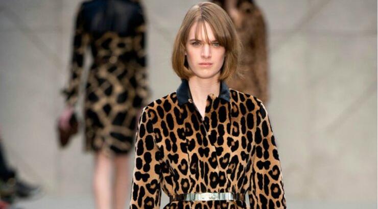 Ο στυλιστικός κανόνας που ακολουθούν οι Παριζιάνες όταν φορούν animal print