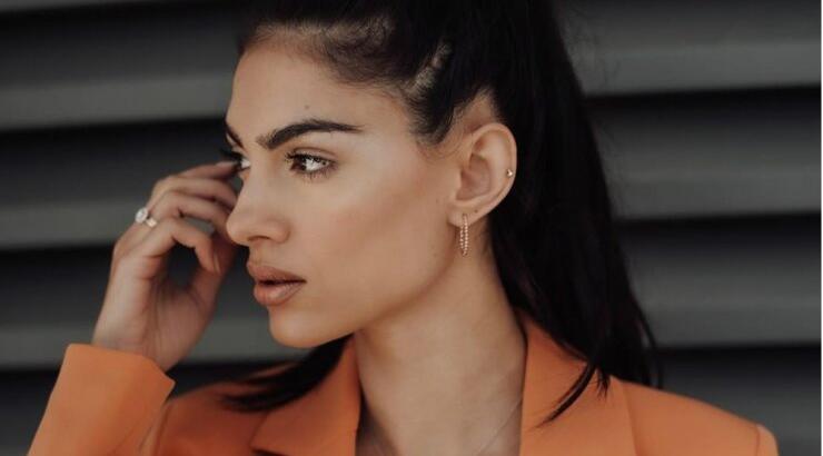 Άντρεα Κυριάκου: Δείτε στο βίντεο το natural makeup look που έκανε μόνη της