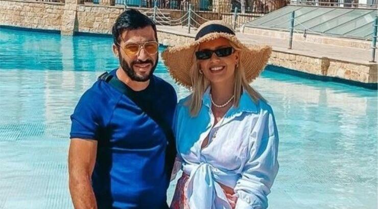 Άντρη Καραντώνη - Νεοκλής Σκουρουμούνης: Γιορτάζουν την επέτειο γάμου τους [εικόνες]