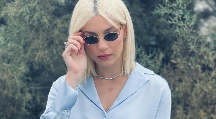 Άντρη Καραντώνη: Φωτογραφήθηκε με τις κόρες της στο πιο “must be” location της Λάρνακας