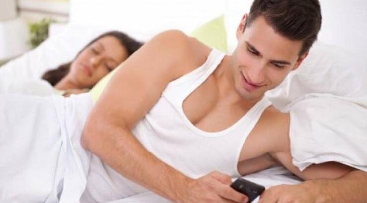 Γιατί απατούν οι άντρες και με ποιες;