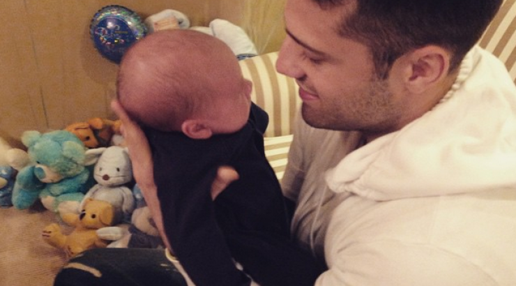 Κωνσταντίνος Αργυρός: Ποιου διάσημου τραγουδιστή ο γιος του έκλεψε την καρδιά;