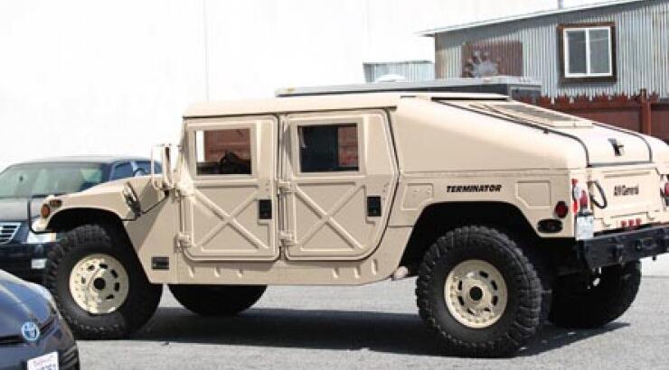 Αυτό είναι το αυτοκίνητο του Arnold Schwarzenegger