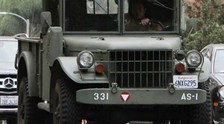 Σε ποιον διάσημο ανήκει αυτό το αυτοκίνητο;