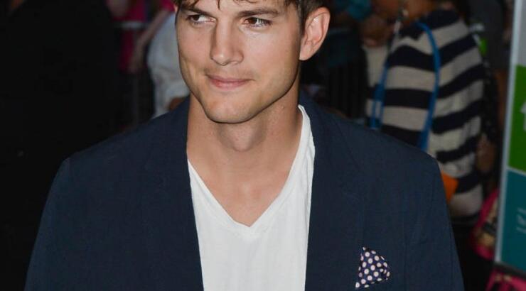 Ashton Kutcher: Ζει τη ζωή του Steve Jobs!