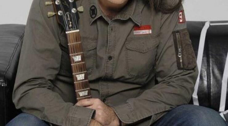 Ο Φίλιππος Πλιάτσικας επιστρέφει