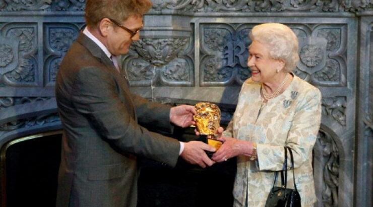 Πήρε βραβείο η Βασίλισσα Ελισάβετ 