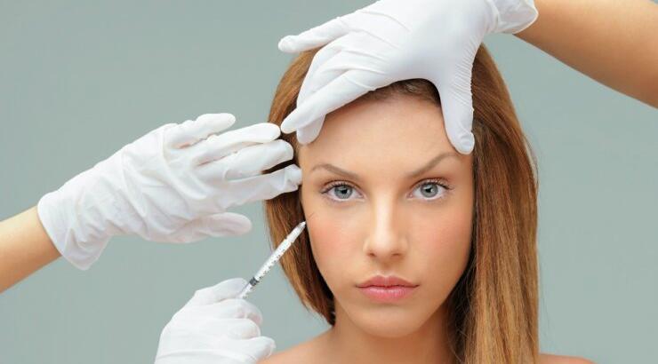 Ο νέος τρόπος εφαρμογής των filler για μια σωστή selfie [βίντεο]