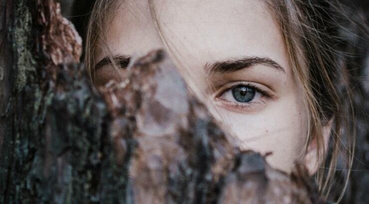 Τρεις DIY μάσκες ματιών που καταπολεμούν τους μαύρους κύκλους