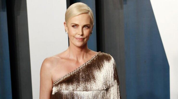 Charlize Theron: Η αλλαγή που έκανε στα μαλλιά και κανείς δεν περίμενε