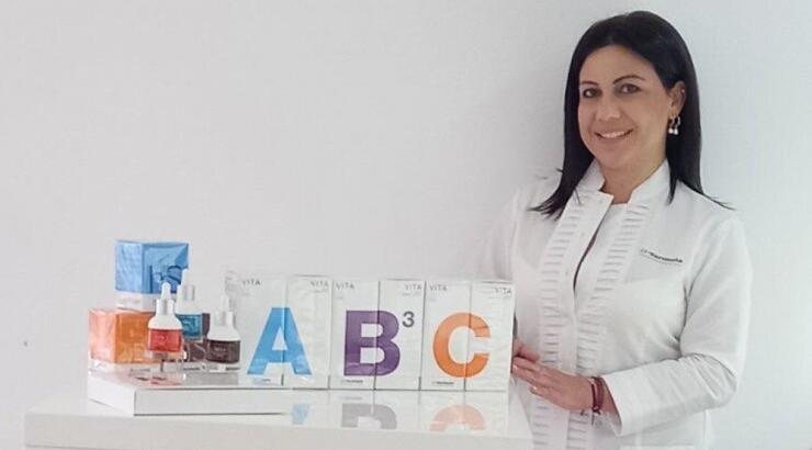 Άντρη Ιωάννου Παναγή: Η καινοτόμος μέθοδος που εντοπίζει και αναλύει τις βαθύτερες ανάγκες του δέρματος