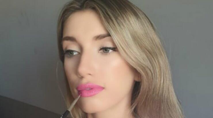 A Selfie for a Pink Cause: Η νέα εκστρατεία ευαισθητοποίησης των Beauty Line για τον Καρκίνο του Μαστού