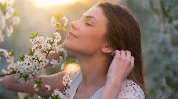 4+1 συμβουλές για να προετοιμάσεις την επιδερμίδα σου να υποδεχτεί την άνοιξη