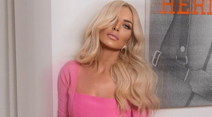 Κατερίνα Καινούργιου: Προτείνει το ιδανικό χρώμα για το χειμερινό σου μανικιούρ