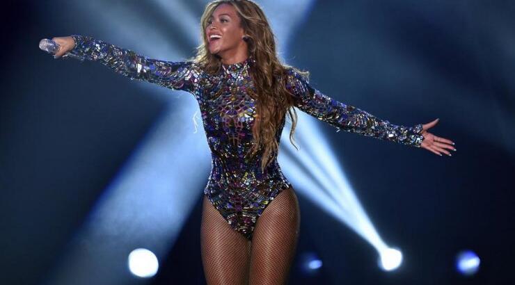 H Beyonce στο πρώτο live του X-Factor της Ελλάδας