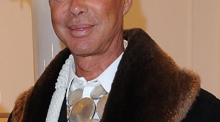 Λάκης Γαβαλάς: "Περνάω δύσκολα. Τρώω την τροφή του σκύλου μου καμιά φορά"  [βίντεο]