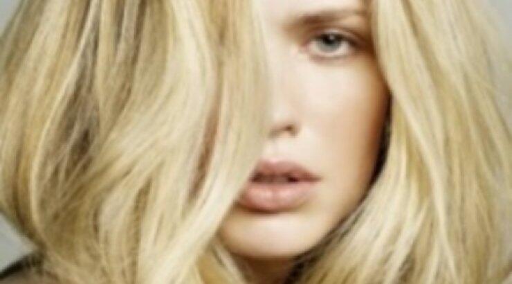 Πώς να διαλέξεις το χρώμα που ταιριάζει στα μαλλιά σου