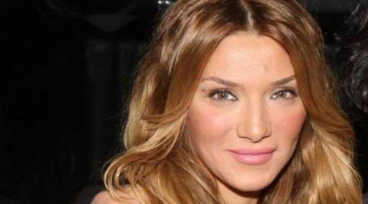 Η Αγγελική Ηλιάδη μας συστήνει το νεογέννητο γιο της!