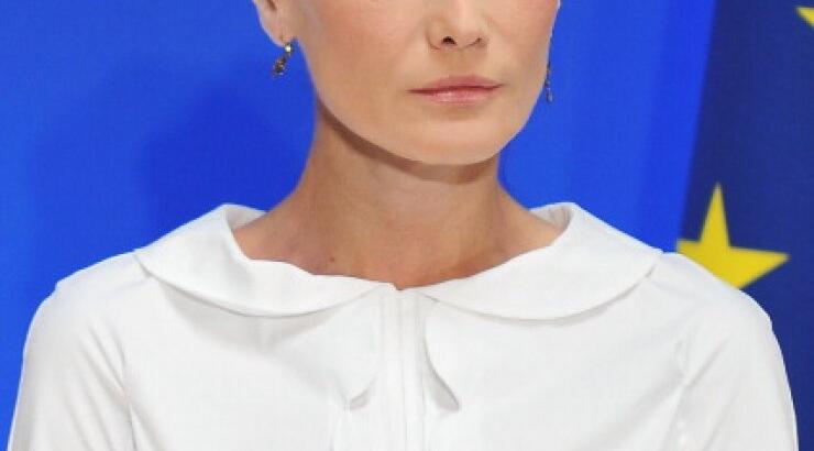 Η σοκαριστική φωτογραφία της γερασμένης Bruni