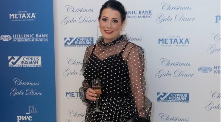 H chic εμφάνιση της Σύλιας Πουργούρα