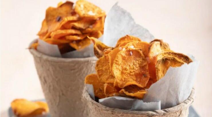 Τέσσερα υγιεινά σνακ για να φας αντί για τσιπς