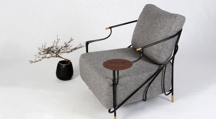 Οι πολυθρόνες του Apiwat Chitapanya