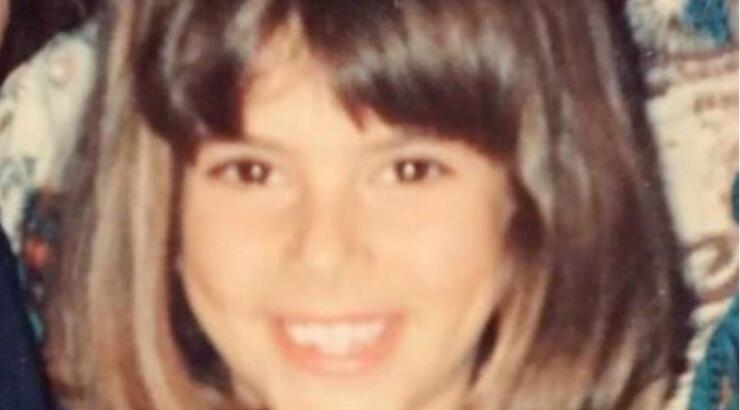 Δεν θα το πιστέψετε! Ποια ξανθιά Κύπρια παρουσιάστρια είναι το κορίτσι στη φωτογραφία;