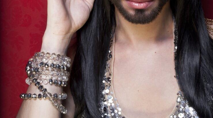 Η Conchita ραδιοφωνική παραγωγός στο Ράδιο Πρώτο