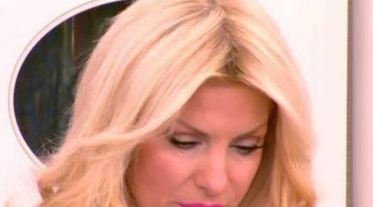  Η Ελένη Μενεγάκη περιγράφει τη δύσκολη νύχτα που πέρασε