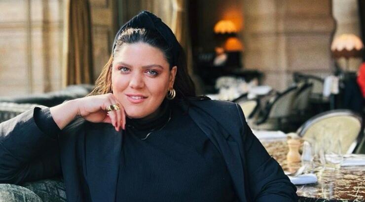 Δανάη Μπάρκα: Την “τσακώσαμε” στη Λεμεσό να διασκεδάζει με γνωστό Κύπριο [εικόνες]