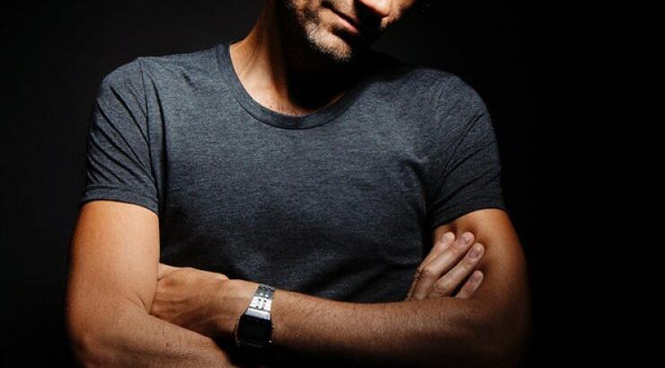 Danny Howells: Θα βάλει "φωτιά" στα decks του Ammos